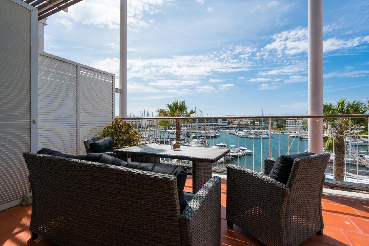 Stunning 2-Bed Penthouse In Lagos 250M From Beach Exterior photo